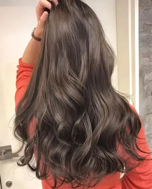 发型欣赏中长发水波纹卷