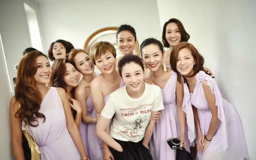 都说女明星的合影,都是充满心机?