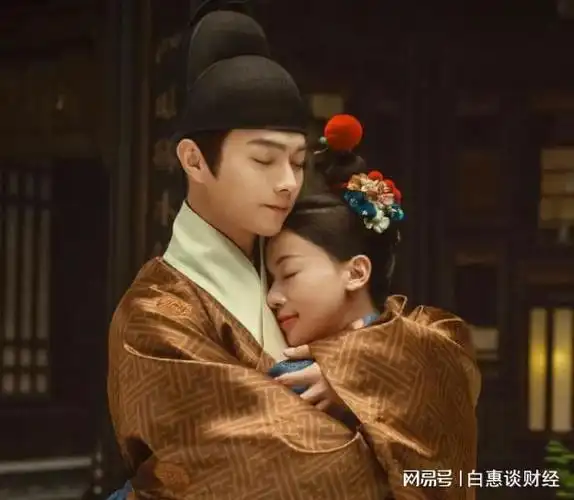 虽然这部剧的剧情评价两极,但吴谨言和许凯的互动不免让人有种梦回