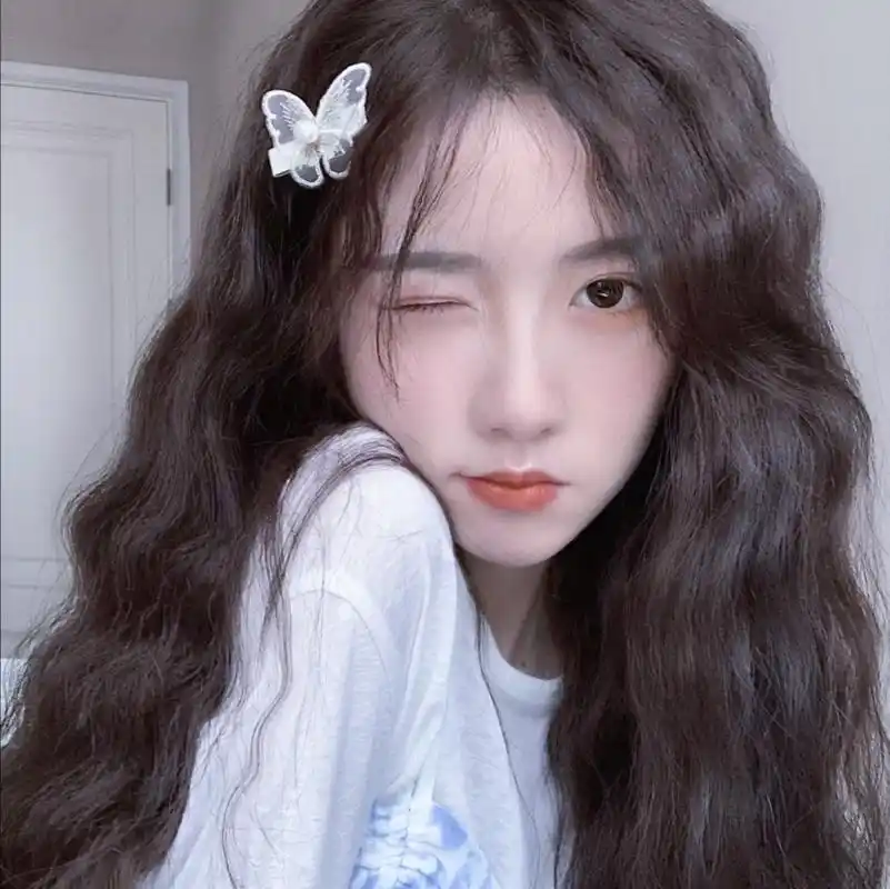 网红风少女感真人女头像,可爱又温柔,又有点小调皮,超多选择哦