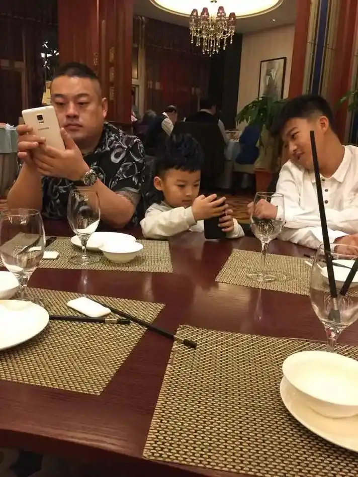 老公你好,我们结婚这么多年以这种方式给你写了这么一封家书,你 - 抖