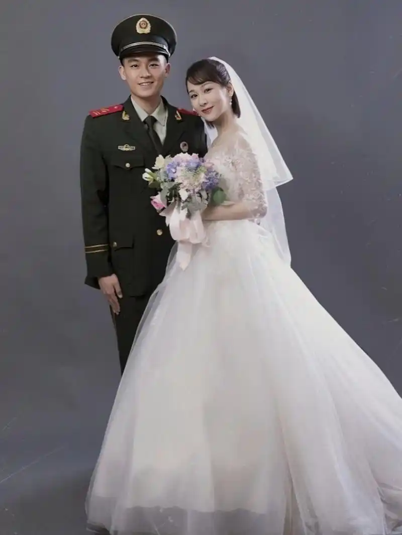 电影《烈火英雄》 杨紫和欧豪演的这一段是真实事件改编的,徐小斌和