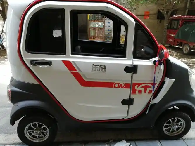 九五成新电动四轮代步车转让 - 桂林二手电动车 桂林电动车信息