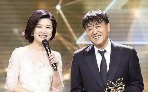 结婚22年0绯闻,何冰自曝妻子倒追自己,导演:接着吹吧_李海洋_北京人艺