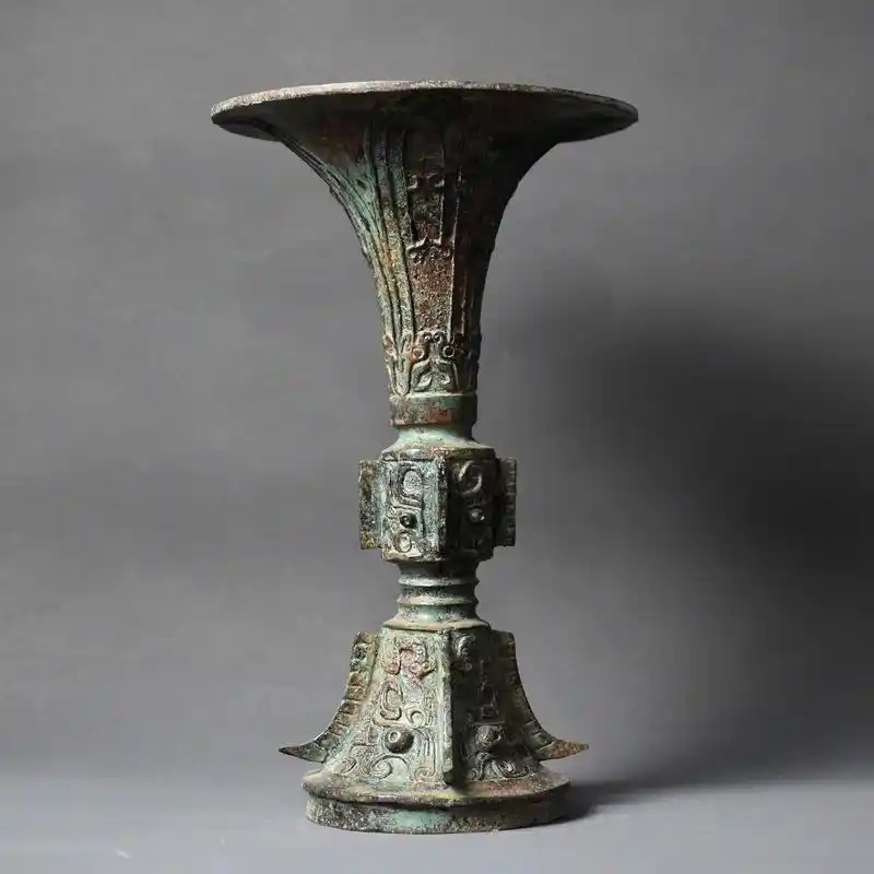 青铜器花觚#器物之美  - 抖音