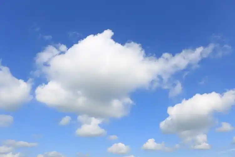 图片大全 自然风光 好看的蓝天白云图片 > 好看的蓝天白云图片 第3张