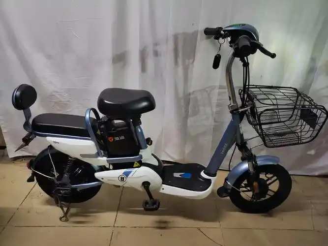 650米转手99新雅迪电动车48v锂电池原价1799入手, - 抖音