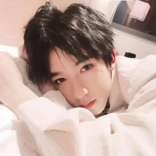 微信头像贺峻霖