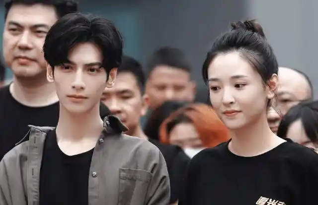 《何以笙箫默》时隔7年后,罗云熙吴倩再合作,开机仪式cp感满满