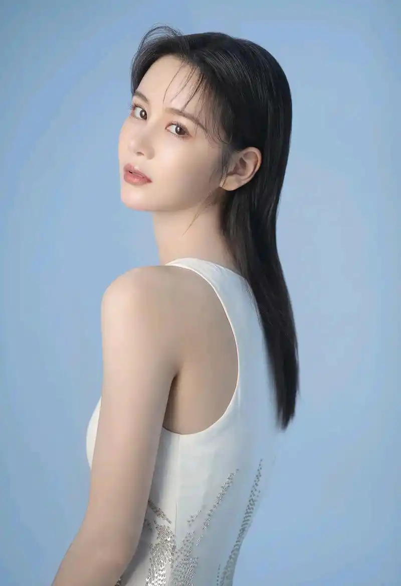 精美图集|邱意浓美图欣赏