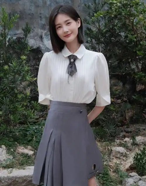 李一桐齐肩短发学院风清新造型!