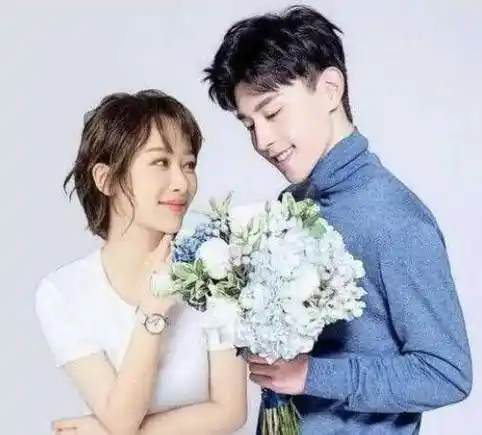 杨紫过生日张一山李现送祝福,邓伦秦俊杰肖战井柏然成毅集体沉默_年龄