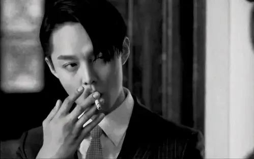 盘点抽烟超级苏的男明星