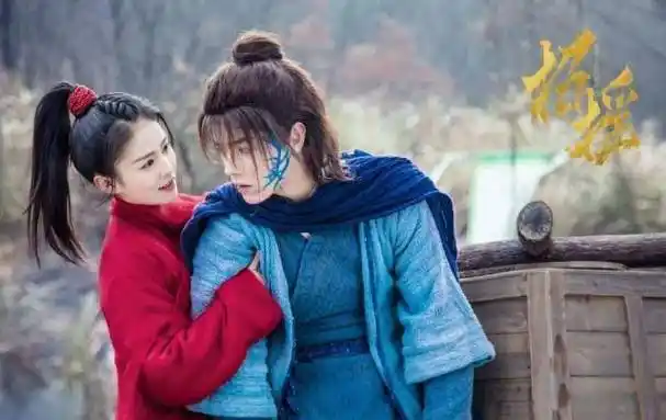 白鹿《烈火军校》将播,化身英姿飒爽假小子,与许凯上演甜蜜爱情_谢襄