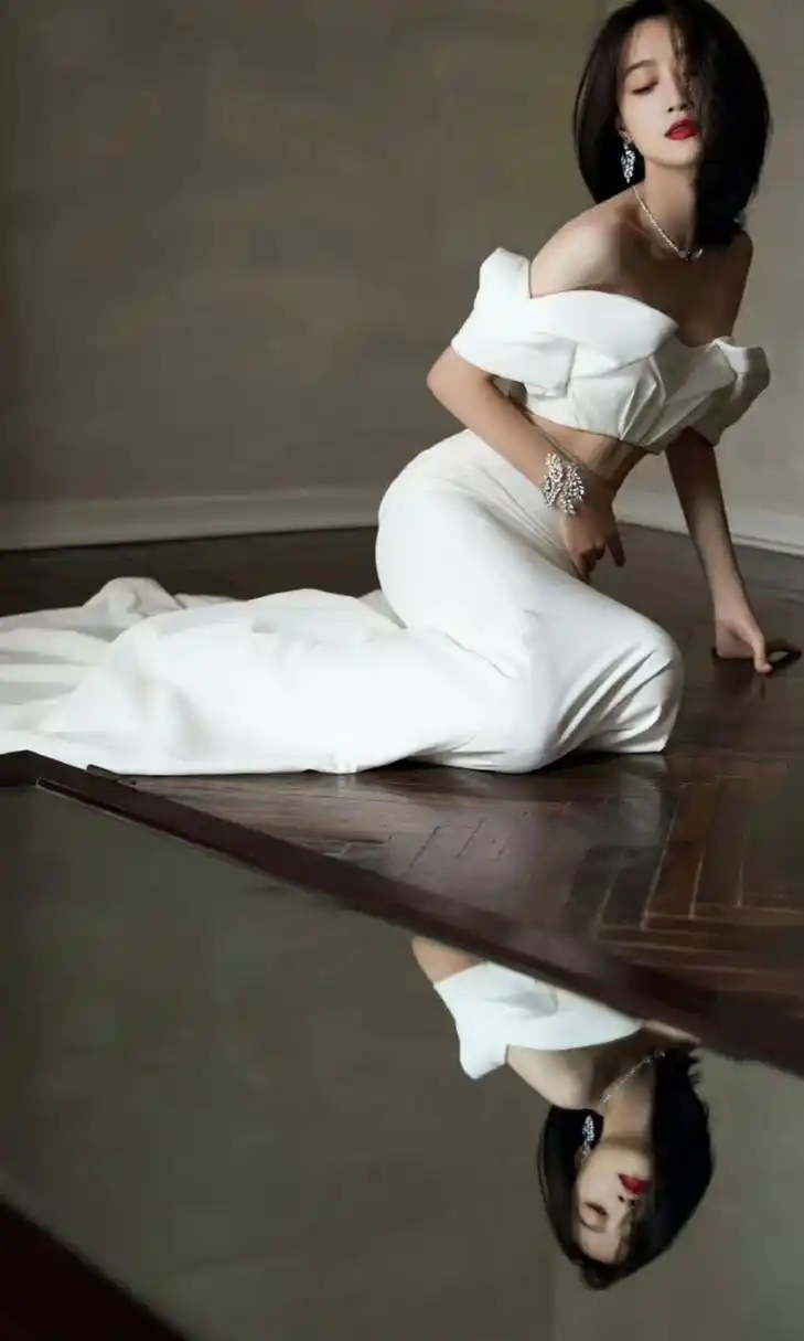 蓝盈莹的腹肌#蓝盈莹