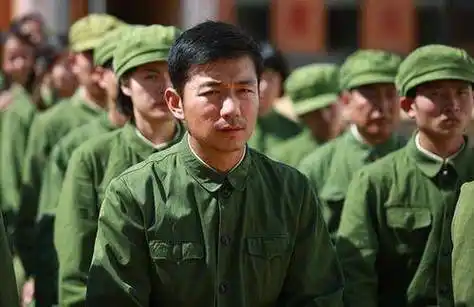 原创伍六一邢佳栋曾被北影开除演技一级棒出道至今不温不火