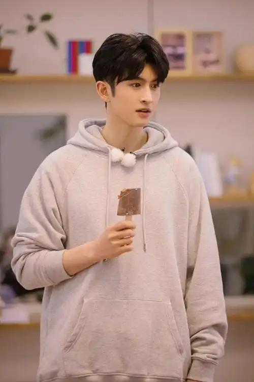 当胡一天看了《朋友请听好》莫黔(做梦版关注打开新页(语重心长溺爱不