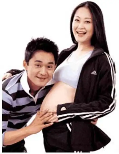 于佳卉前夫8年出轨8次两度离婚伤心欲绝43岁患抑郁烧炭自杀