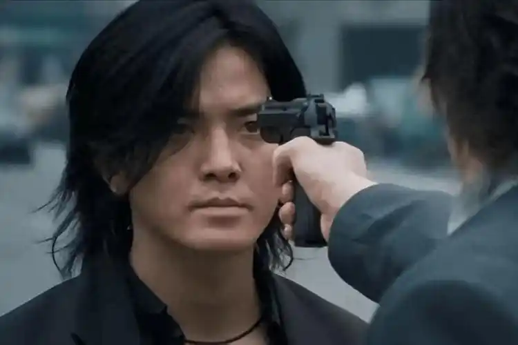 事实证明,57岁久居"日本农村"的郑伊健,早已选择另一种人生