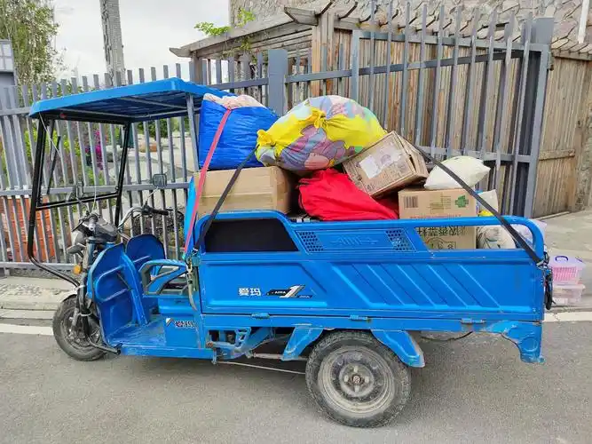 三轮搬家拉货三轮车兼职帮拉货搬家或者出租可开50公里欢迎收藏加好友