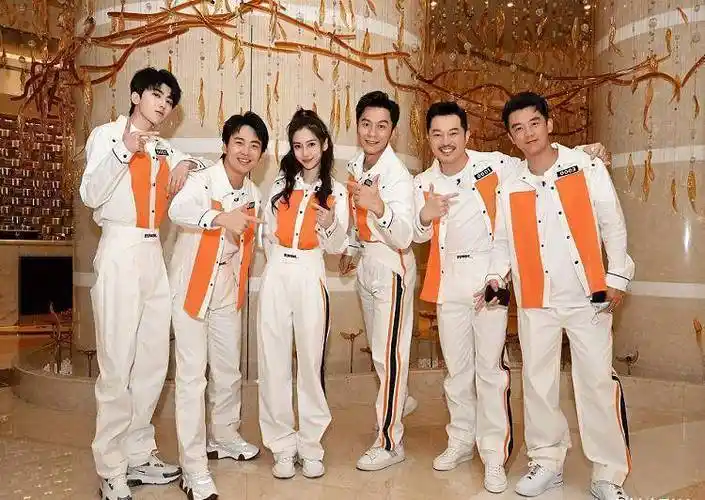 原创奔跑吧第九季阵容官宣郭麒麟退出节目录制两位老成员回归