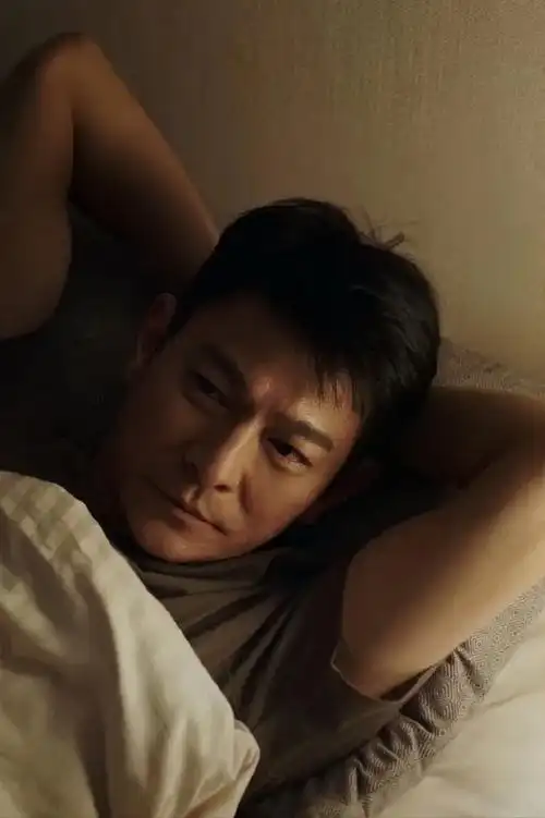 最近刘德华在其个人短视频平台上一连发布了好几个视频,主要在为他的9