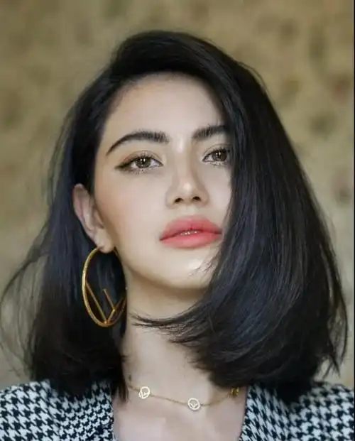 什么样的长相可以被称为浓颜系?