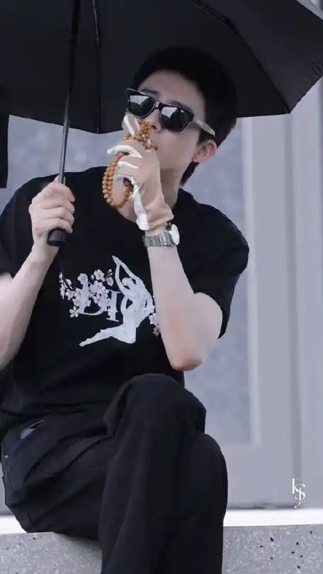 被刘宇宁刻进骨子里的盘串##刘宇宁巴黎欧莱雅品牌代言人