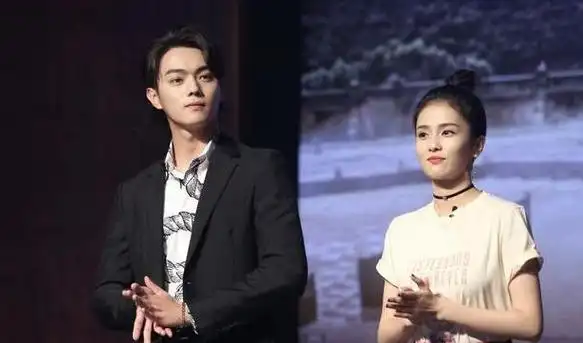 于正公司发艺照,许凯白鹿位置变动,表明"一哥一姐"_演技_军校_烈火