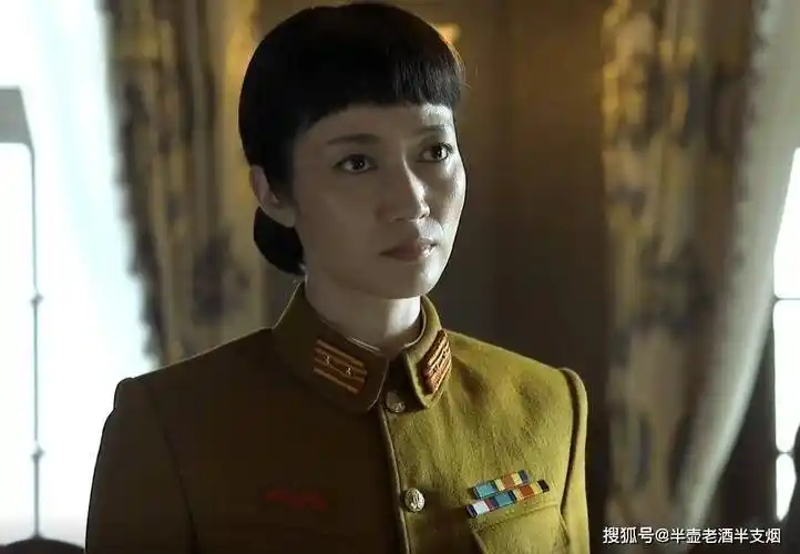 原创军统三位美女特工两位嫁给上将一个当了少将女少将是沈醉朋友