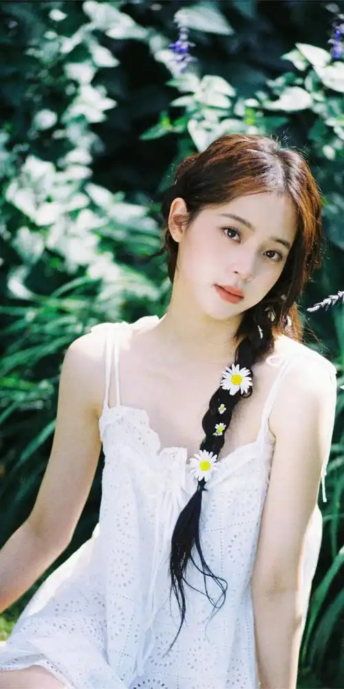 欧阳娜娜胶片写真