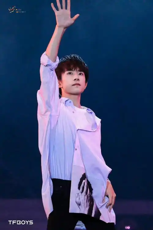 易烊千玺纪念开博11周年##易烊千玺电影小小的我