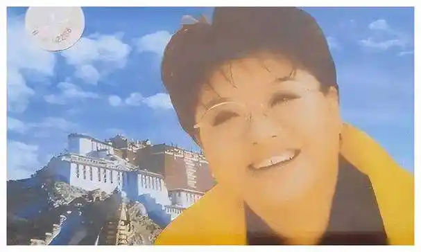 韩红回忆大学时期:自称"校花"!但看到18岁照片后