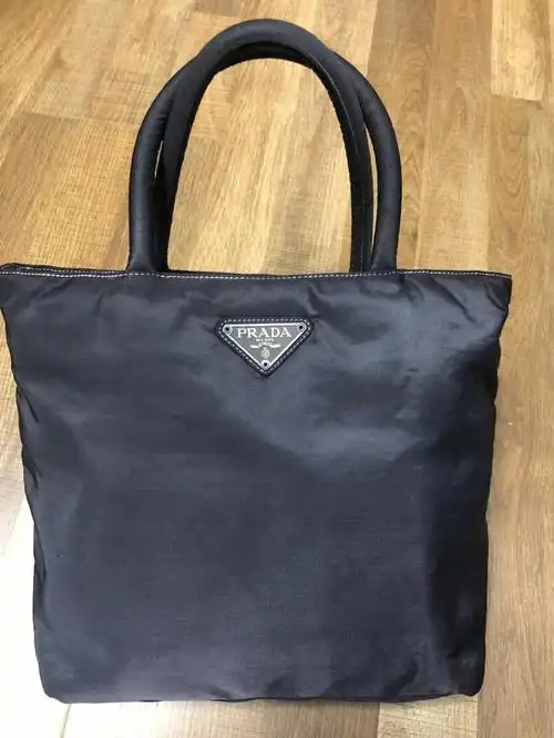 我最爱的中古包  #大牌包包  #二手奢侈品包包  #托特包  #prada