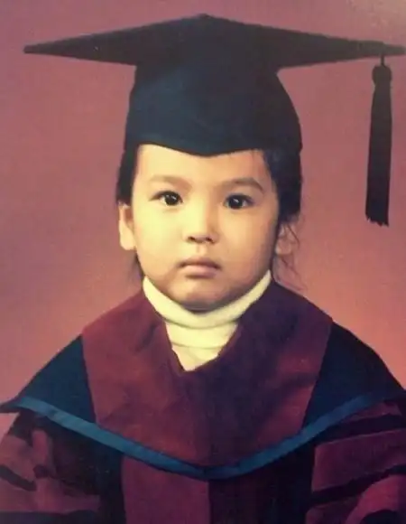 发糖啦太阳的后裔主创童年照曝光组图