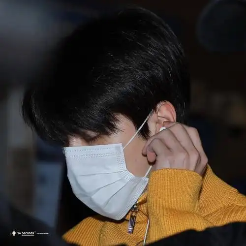 吴世勋口罩眼睛太好看了头像