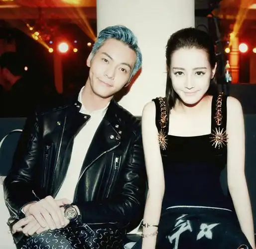 迪丽热巴陈伟霆