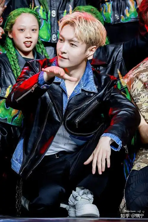 街舞4中王一博和张艺兴谁的舞蹈水平更强?