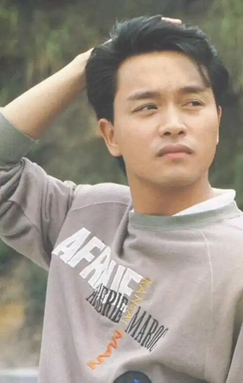 好帅,好可爱,大爱男神张国荣 男神,女神头像一天一天不定更╮(╯_╰)