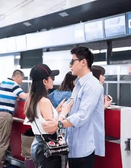 李冰冰与交往4年的男友分手,相差16岁的女强男弱恋爱有多难_感情_时候