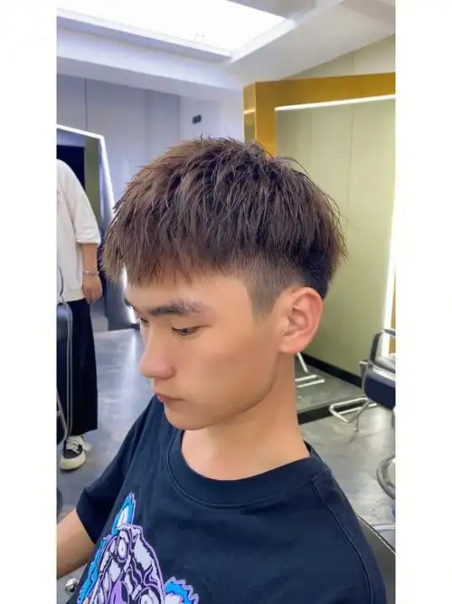 摩根碎盖摩根烫发免打理蓬松烫