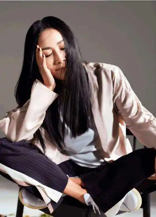 那英姐姐是谁庞大身份曝光那英姐姐那辛做什么的那英为何她致歉