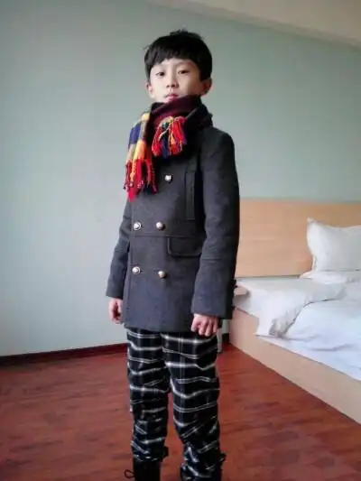 马嘉祺小时候(图源微博)