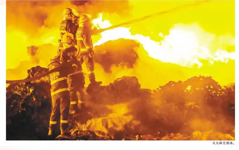 锻造新铁军 逐梦"火焰蓝"——襄阳消防"牢记初心使