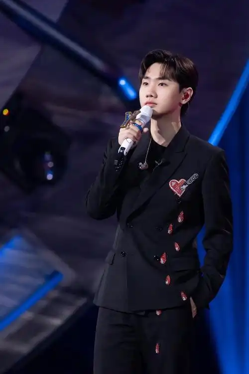 汪苏泷我们的歌造型盘点