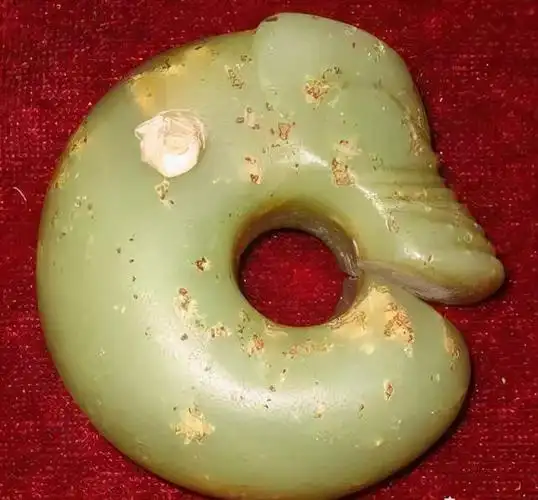 上手红山文化玉器