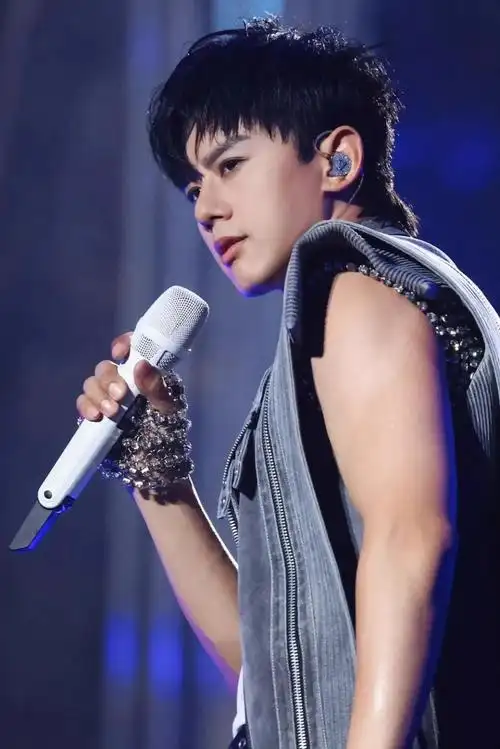 7月12日-14日,张杰巡回演唱会(武汉站)即将开票!