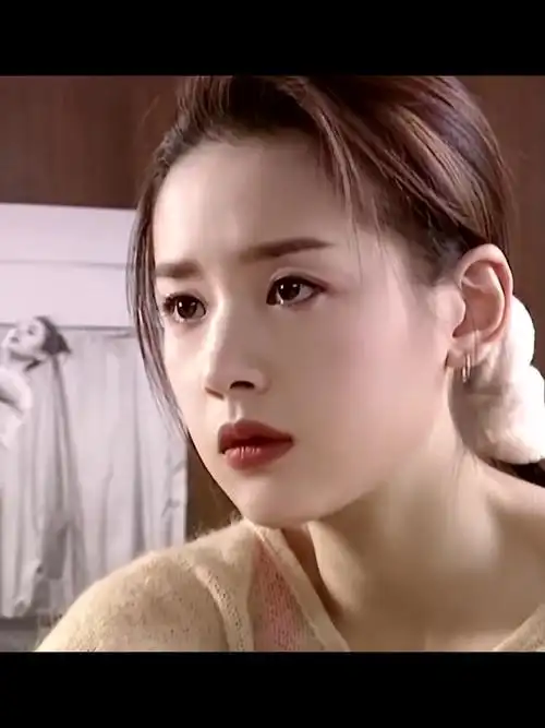 白领公寓真是董洁的颜值巅峰了,随便哪个造型都绝美!