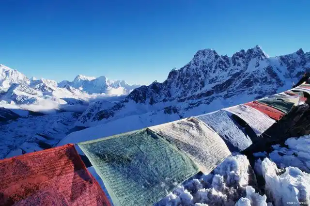 探秘神秘的云南之巅:玉龙雪山