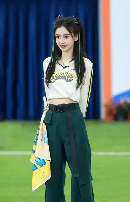 吧破收视率纪录#杨颖回归奔跑吧破这一季的收视率纪录了,还得是baby!